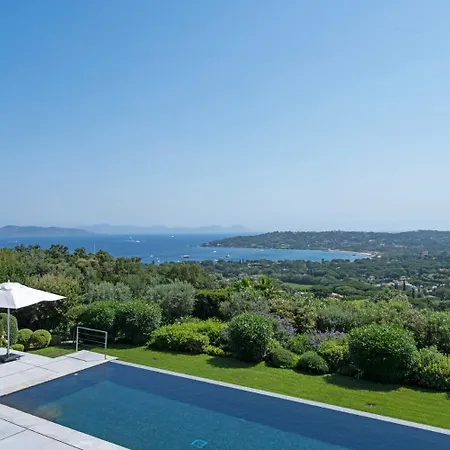 Somptueuse Vue Sur Mer Avec Piscine *